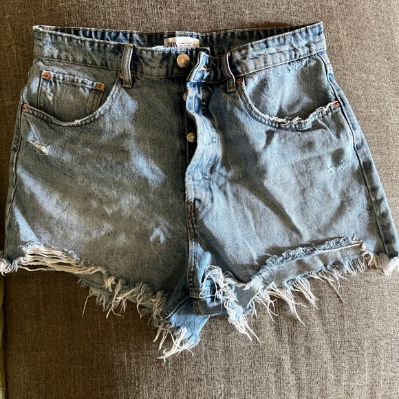 Zara Pants - Zara shorts
